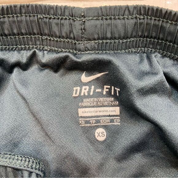 Ladies Nike Dri-Fit Tempo Running Short Lined Teal‎ and Grey Size XS - Picture 9 of 9